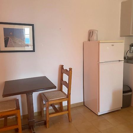 Evangelia Studios Sígrion Buitenkant foto