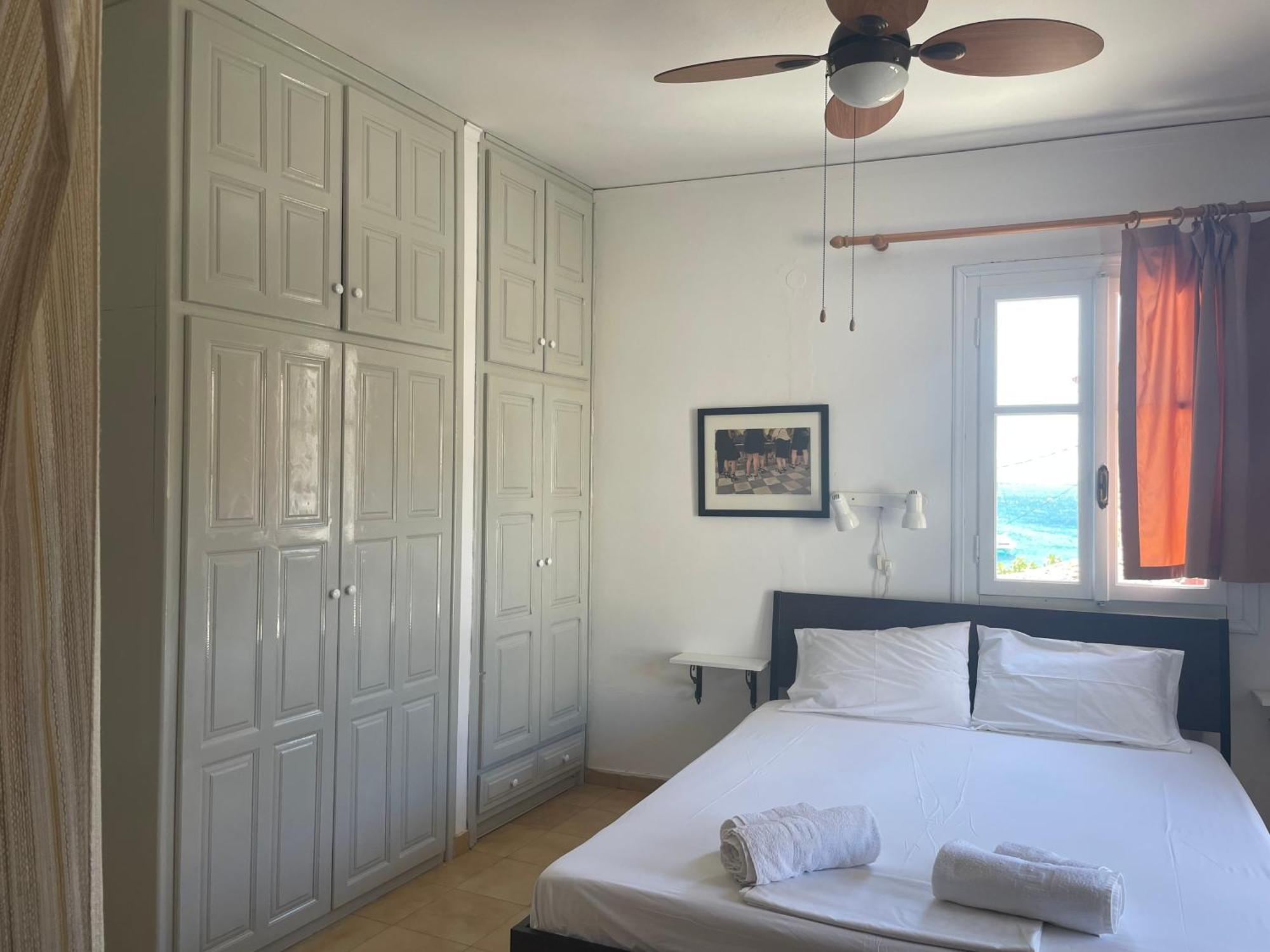 Evangelia Studios Sígrion Buitenkant foto