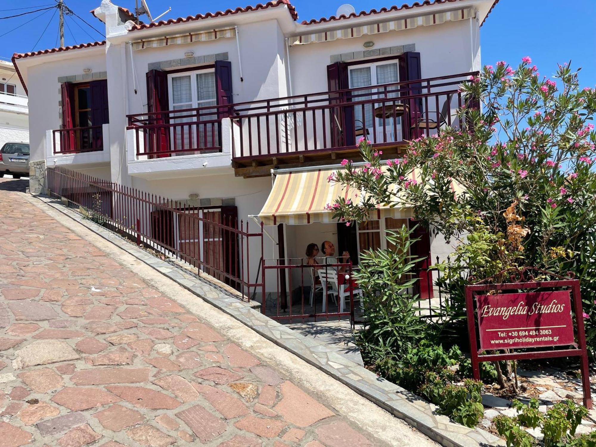 Evangelia Studios Sígrion Buitenkant foto